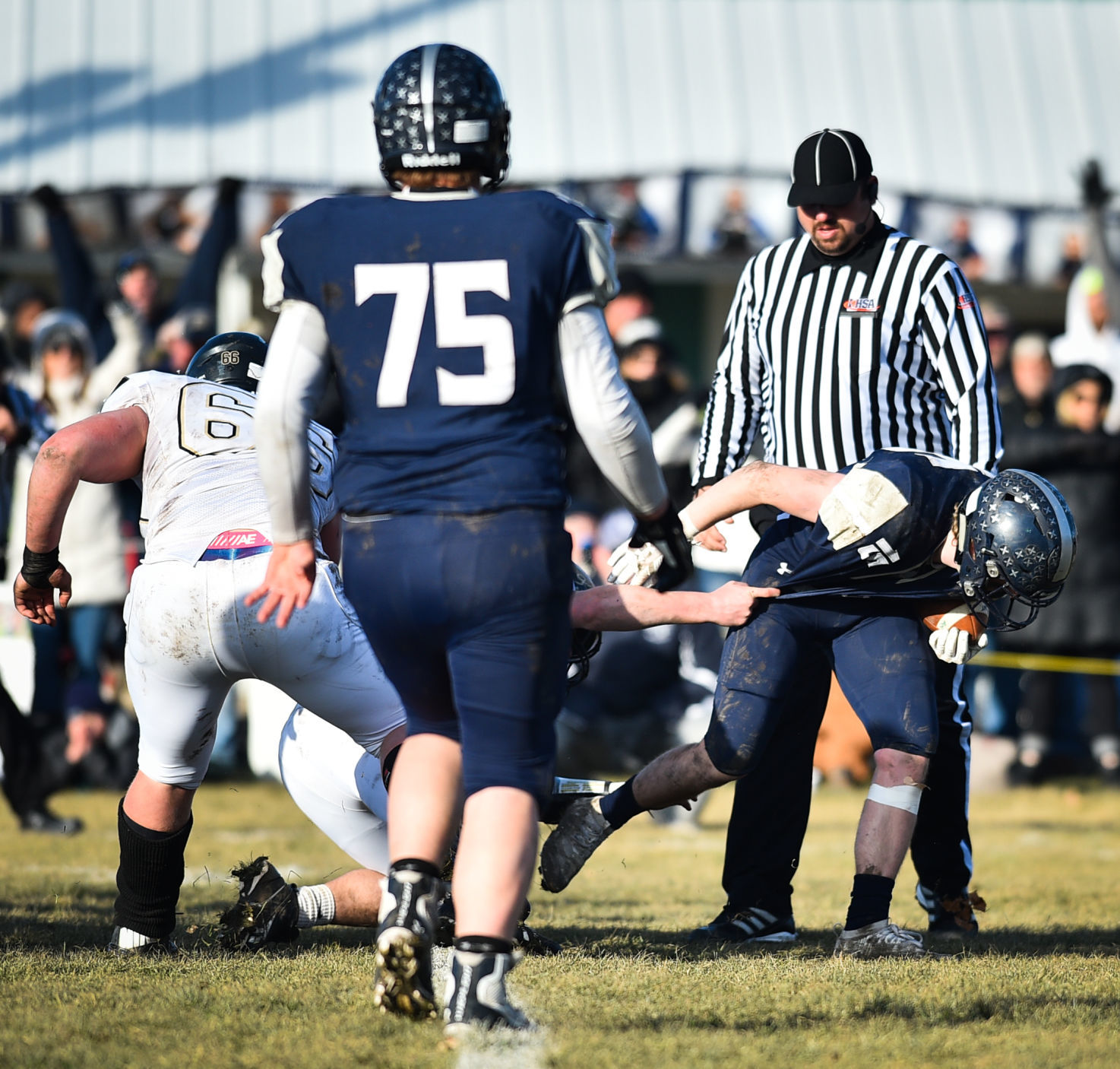 112319-mda-spt-aw-football-018a.jpg